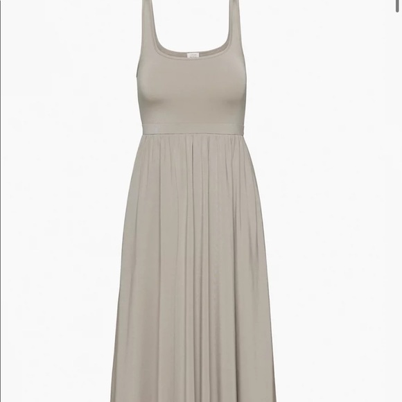 Wilfred Dresses & Skirts - Aritzia \ Wilfred market dress (nwt)